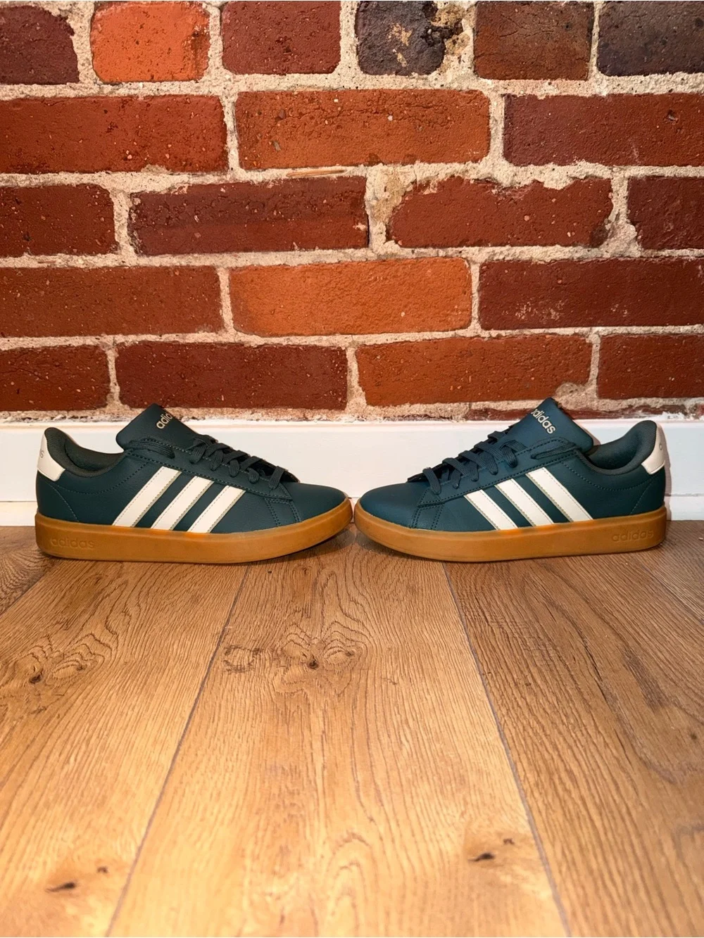 Adidas Grand Court 2.0 Legend Ivy Green Gum Sneakers Men’s Size 7.5